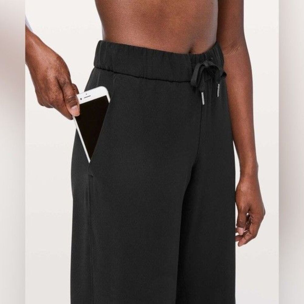 lululemon athletica Black Wide Leg Pants - Picture 4 of 5